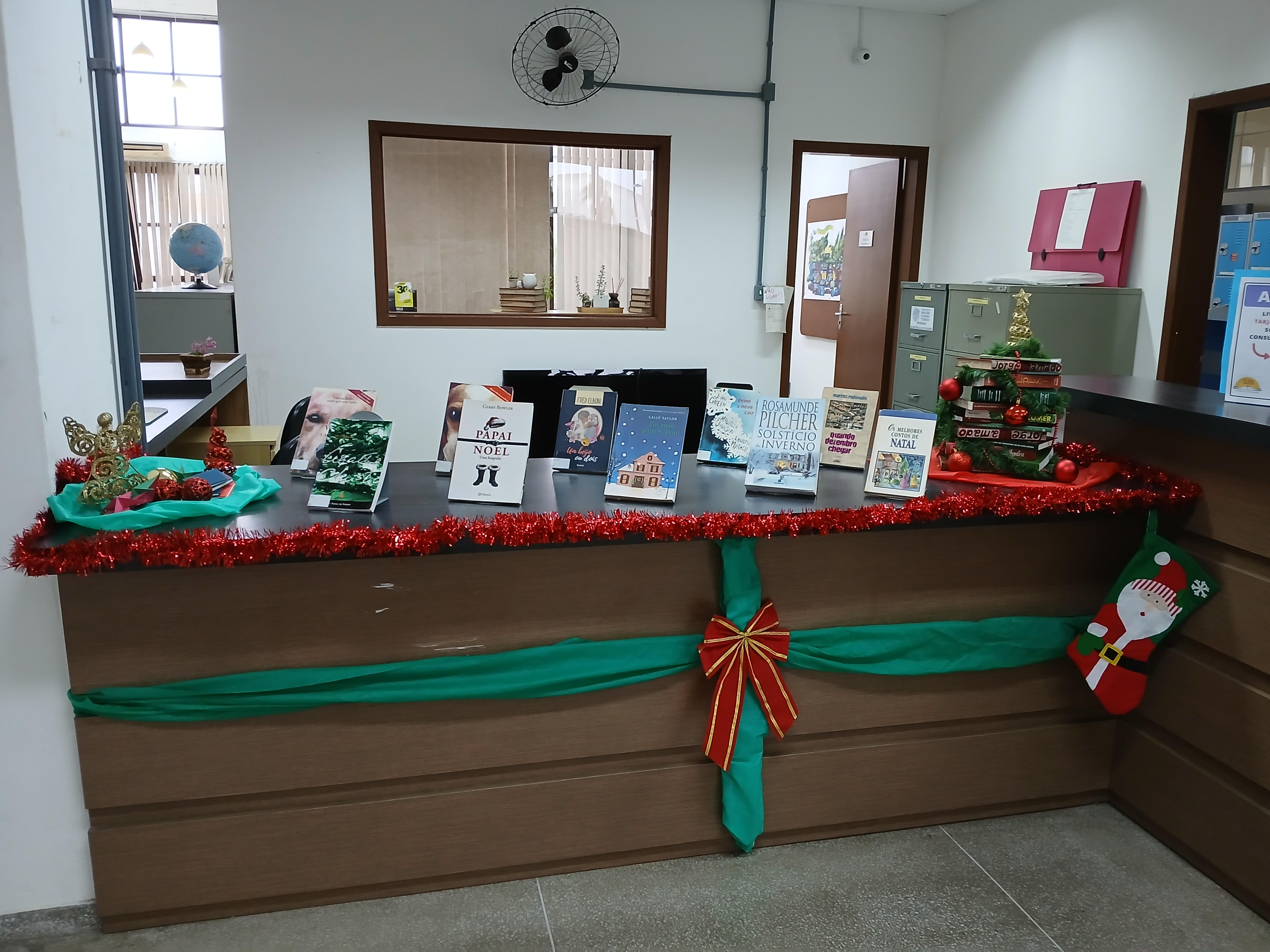 Exposição dos livros de Natal e para entrar no clima de fim de ano. 